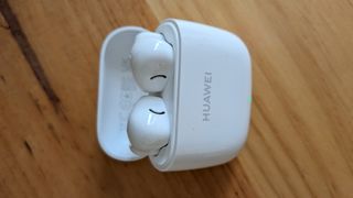 Huawei FreeBuds SE 2 Blancos.