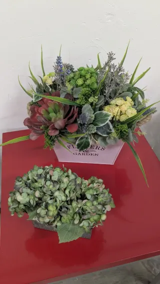 2 centros de mesa plantas artificiales