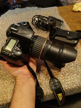 Nikon D90 + Obiettivo Tamron 17-50mm f/2.8