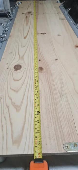 CAMPER Repisa de madera con anclajes