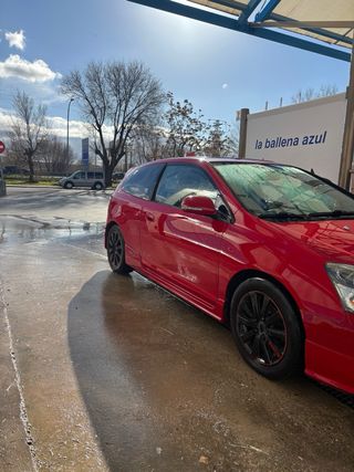 Honda civic 1.6 110cv vtec gasol 2005
