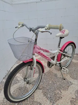 Bicicleta infantil rosa