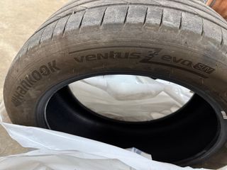 4 Neumáticos 255/45R19 100v Sólo 8000kms.