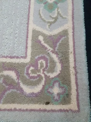 Alfombra vintage gris y morada