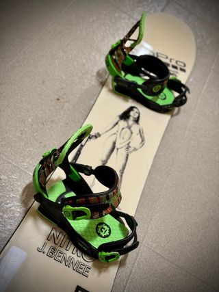 Tabla Snowboard Nitro J.Bennee + Fijaciones Union