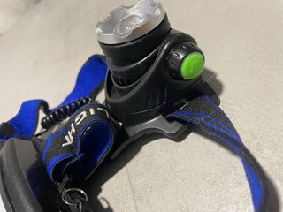 Linterna frontal LED