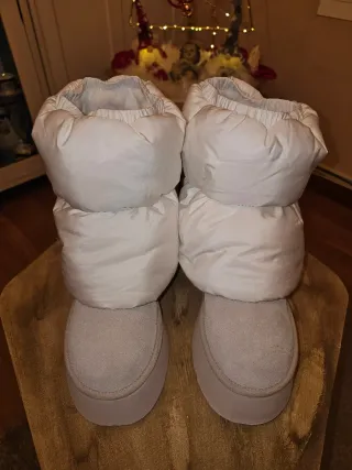 Bota UGG Mini Dipper Puffer Blanco cerámica/beige