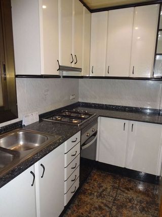 Piso en alquiler en El Carmel en Barcelona