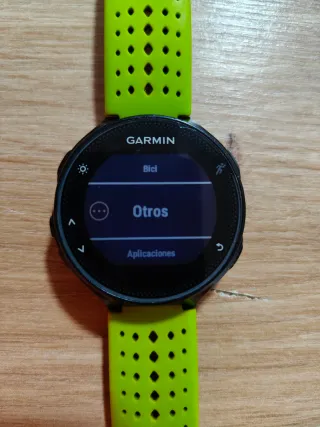 Garmin Forerunner 235