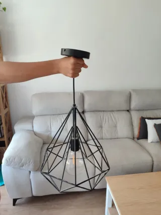 Lámpara colgante geométrica negra