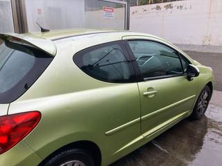 Peugeot 207 2015