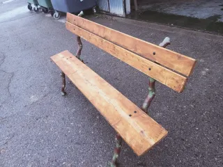 Banco restaurado años 60