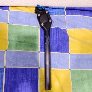 Tija XLC con suspensión de Paralelogramo