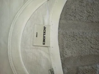 Camiseta Jack & Jones blanca chico