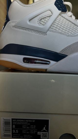 Jordan 4 Retro SB