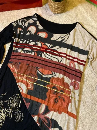 Camiseta Desigual manga 3/4 floral M
