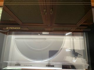 Equipo de Sonido Pioneer con Mueble y Altavoces