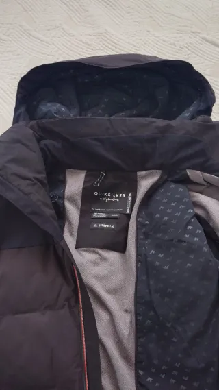 Abrigo Quiksilver Edge Talla L