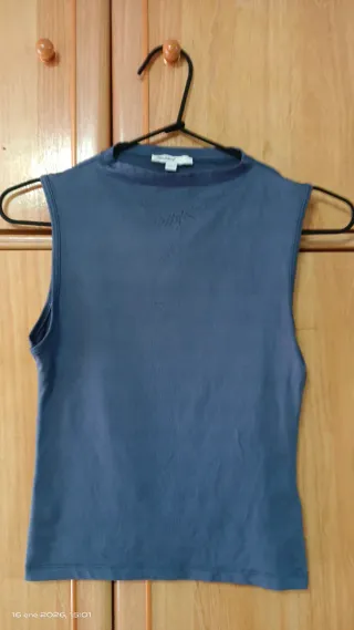 Lote 6 Tops Bershka Talla S