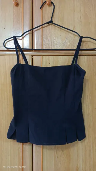 Lote 6 Tops Bershka Talla S