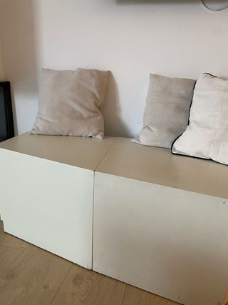 Banco/Puff Madera Maciza Blanco Roto con Ruedas