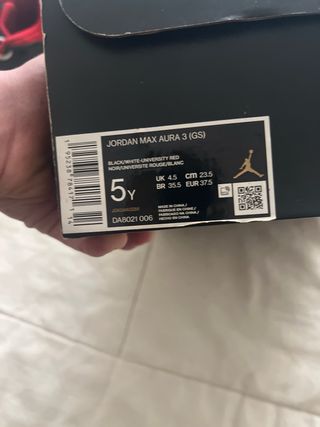 Jordan Max Aura 3 Talla 37.5
