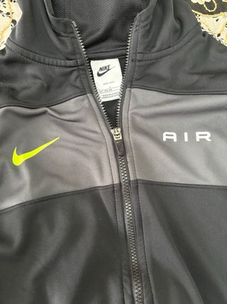 Conjunto nike talla 147-158 cm