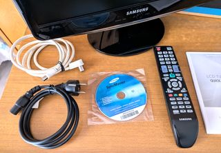 Samsung TV Monitor 19” B1930HD HD Ready completo