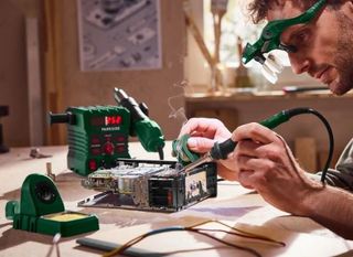 PARKSIDE - Estación de soldadura y aire caliente