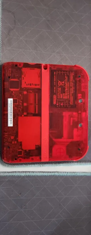 Nintendo 2DS Edición Rubí Omega Roja