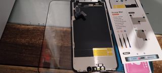 Schermo per iPhone 13