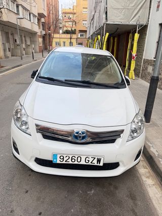 Toyota Auris 2010