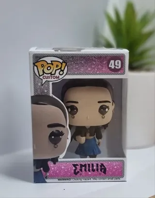 Figura Emilia Mernes