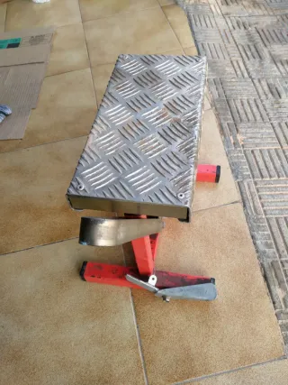 Caballete elevador para motos