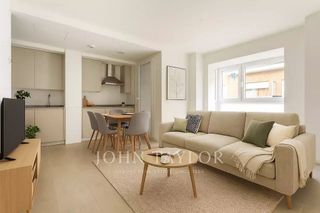 Piso en venta en Berruguete en Madrid