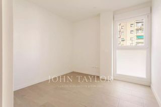 Piso en venta en Berruguete en Madrid