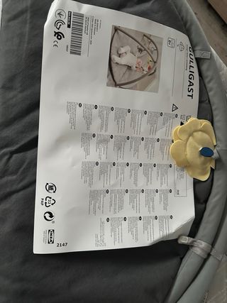 Alfombra de actividades IKEA para bebé