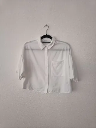 Camisa blanca corta
