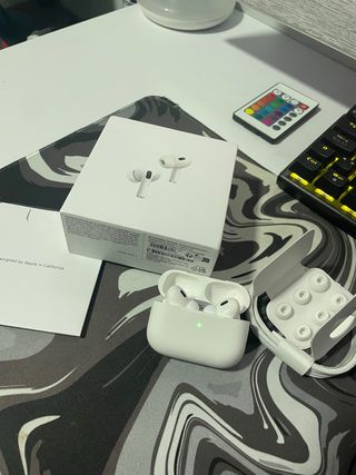 AirPods Pro 2ª Gen con Factura