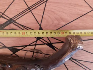 Riproduzione pistola antica decorativa