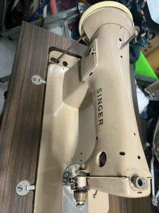 Máquina de coser Singer antigua precio negociable