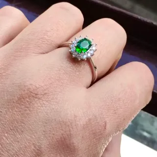 Sortija plata circonitas verde