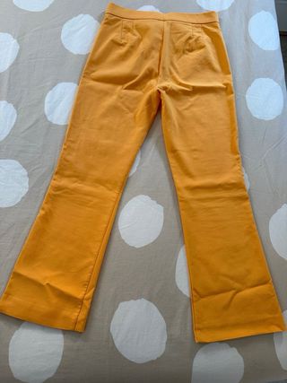 Pantalones Zara Verdes y Naranjas