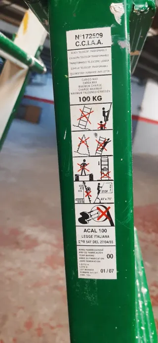 Escalera aluminio articulada telescópica