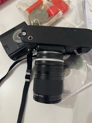 Nikon F-301 macchina fotografica con obiettivo