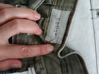 Bermudas Verdes y Moradas