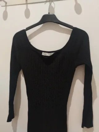 Vestido largo negro canalé