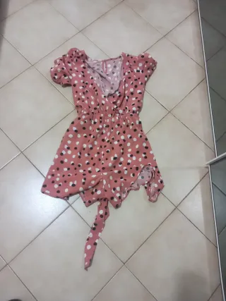 Vestitino a pantaloncino fantasia pois