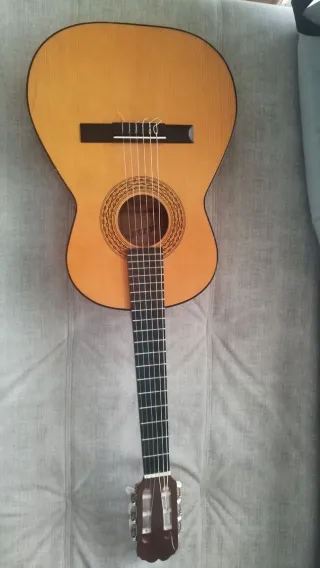 Guitarra Admira Infante Clásica