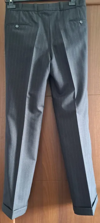 Completo gessato grigio uomo